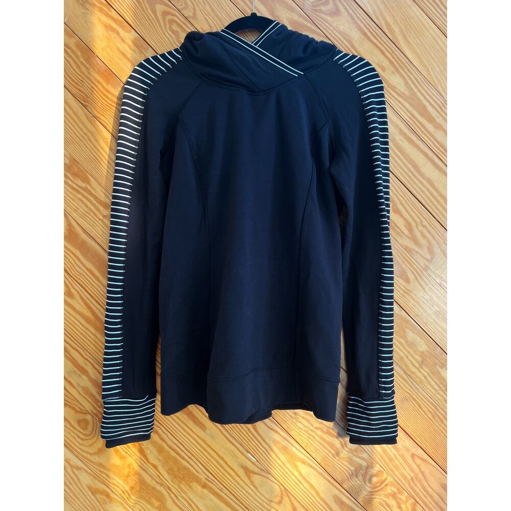 Lululemon Think Fast Hoodie Black Stripe - Picture 4 of 7